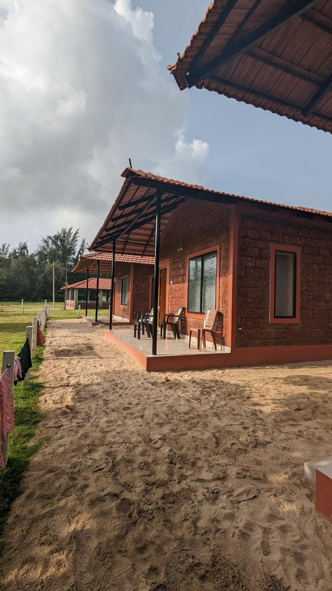 5 Mile Beach Resort Kumta Exterior foto